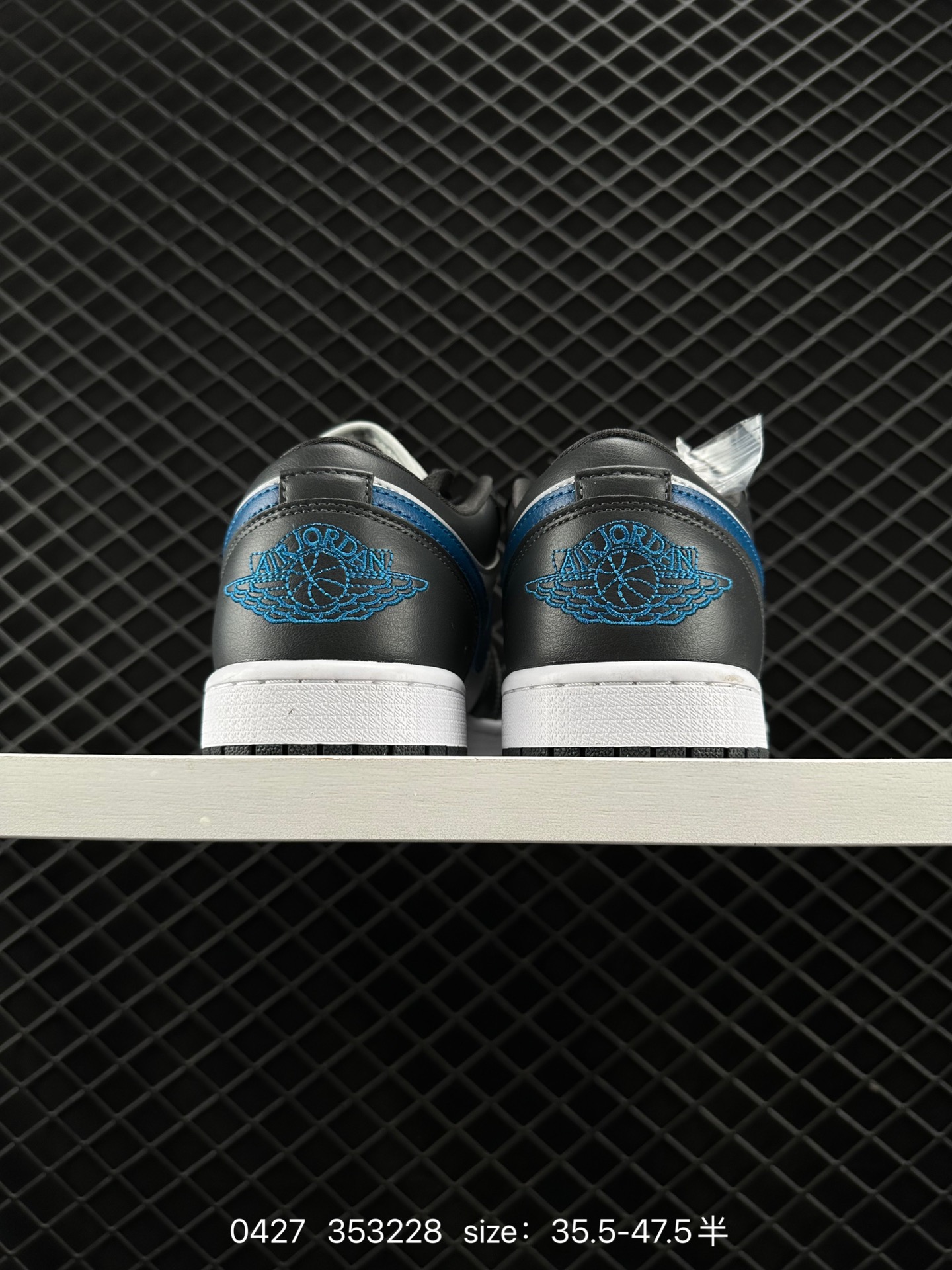 Air Jordan 1 Low AJ1